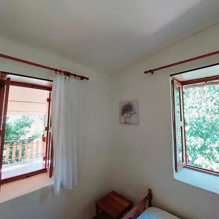 בית נופש Eleni Papagiorki Village House