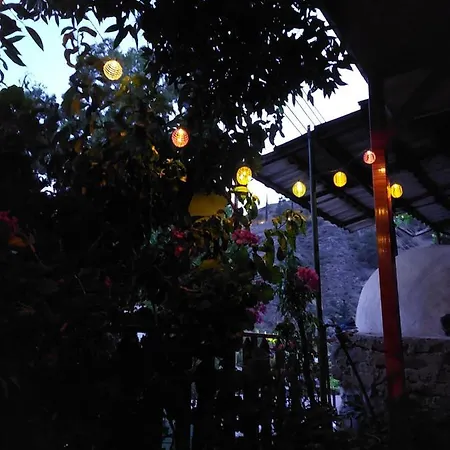 Eleni Papagiorki Village House Tatil Evi