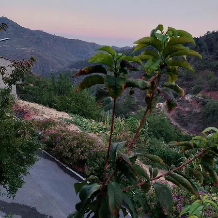 Eleni Papagiorki Village House Tatil Evi *